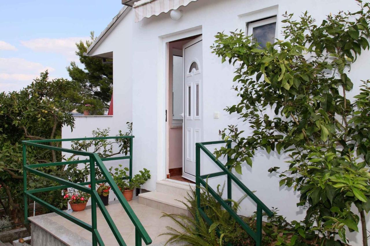 Apartment Okrug Donji 6 Okrug Gornji Exterior photo